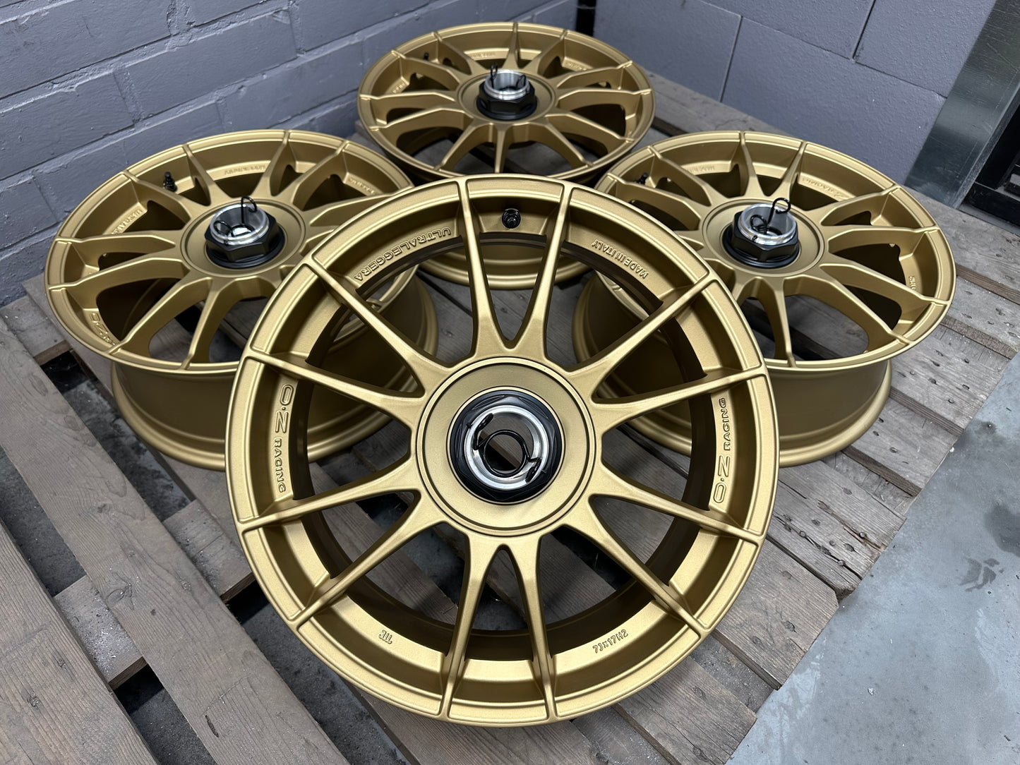 17” Oz Ultraleggera 4x100 wheels