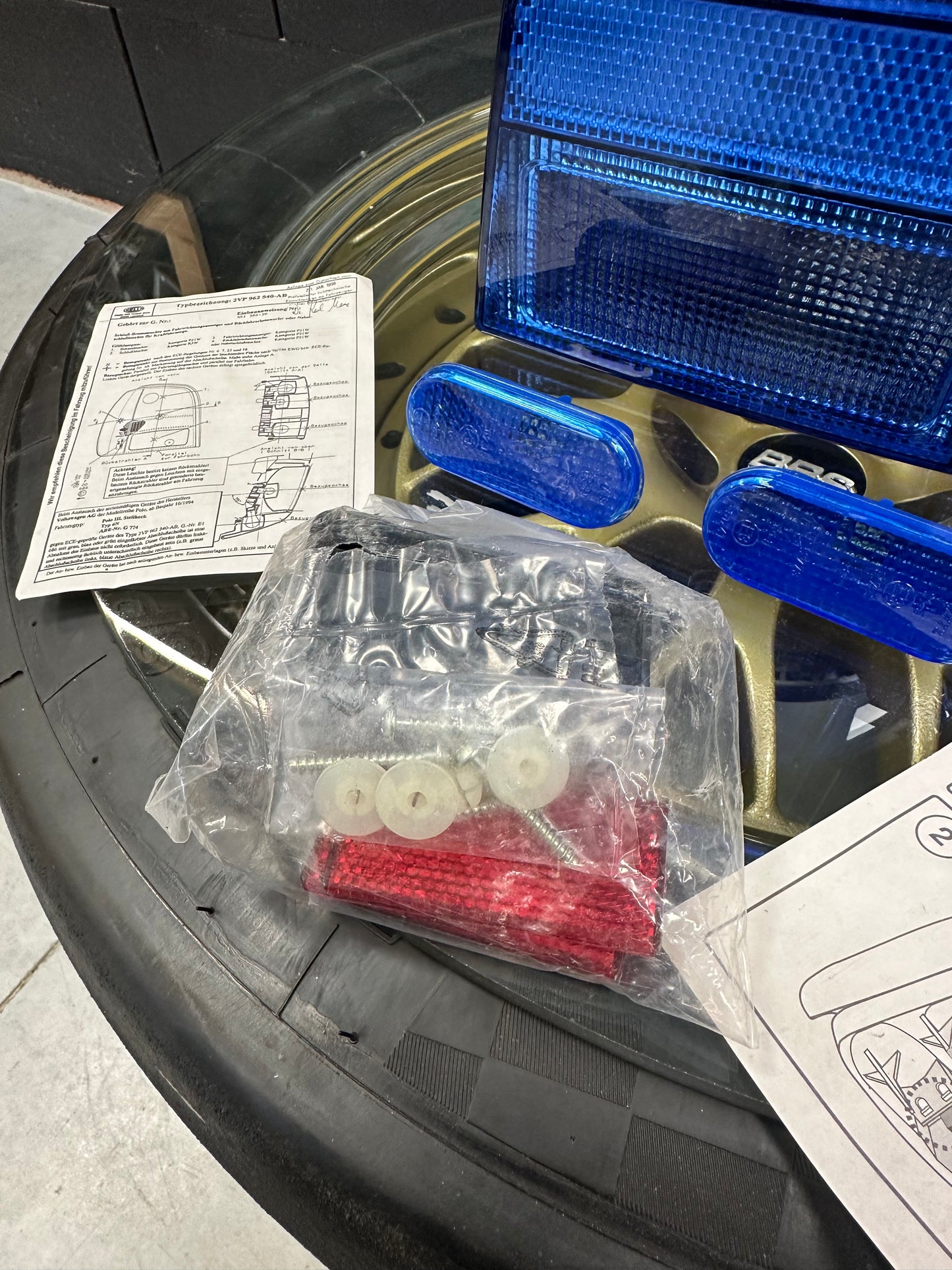 Hella Magic Colour Blue Polo 6n taillights