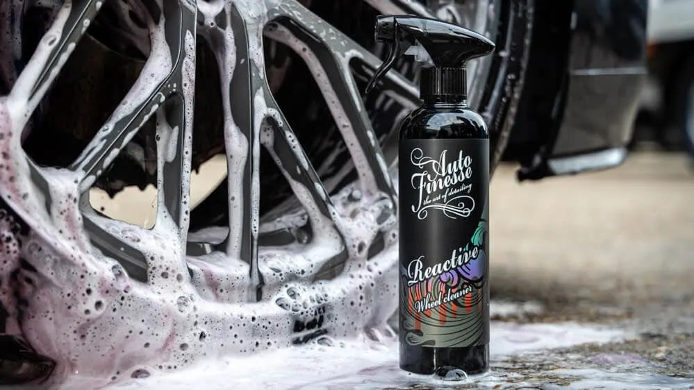 Reactive - Wheel cleaner