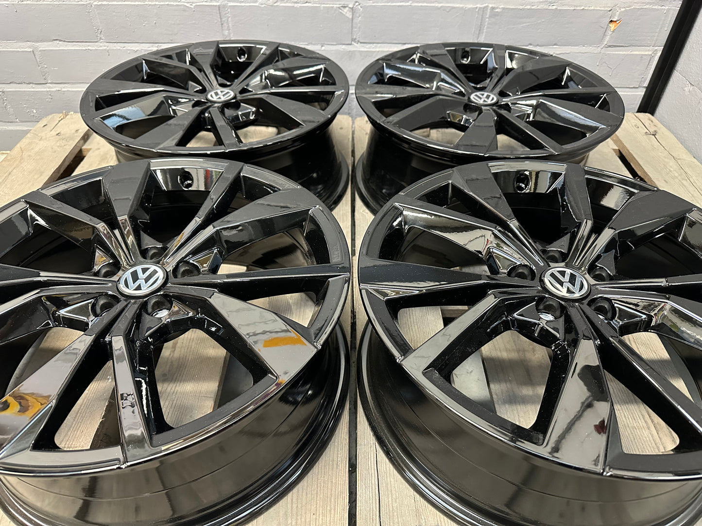 18” Vw Misano 5x100 wheels