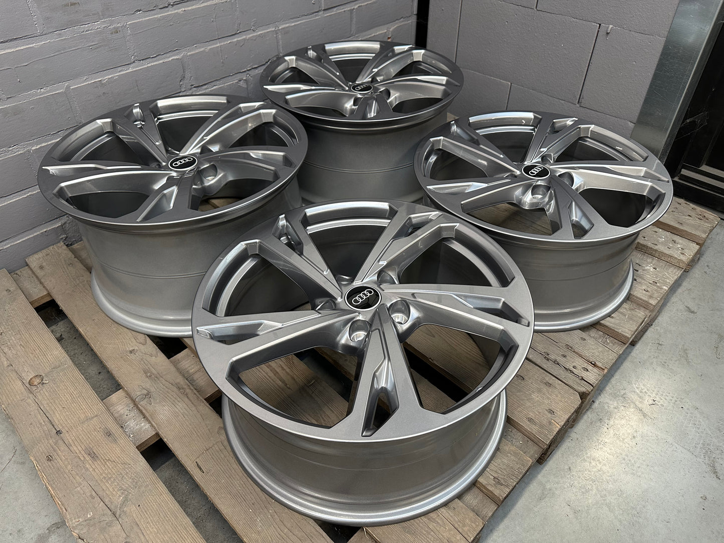 20” Audi Etron GT ( RS ) 5x130 wheels