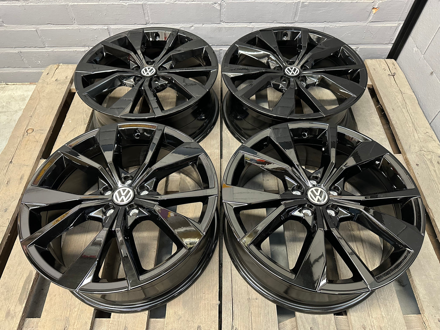 18” Vw Misano 5x100 wheels
