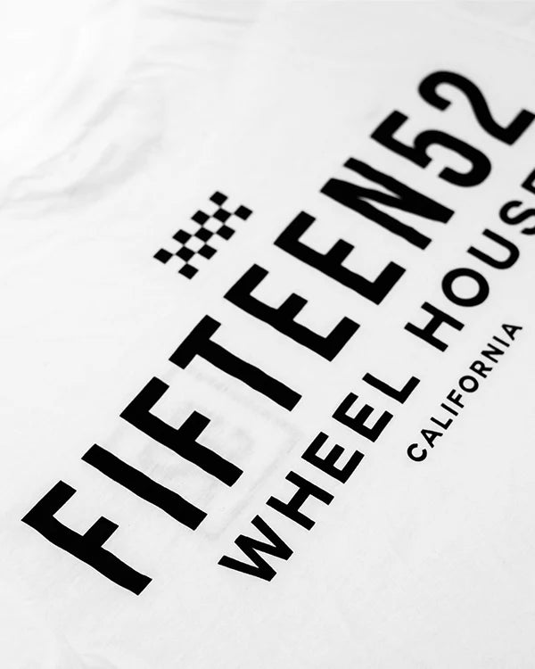 Fifteen52 T-shirt (black or white)