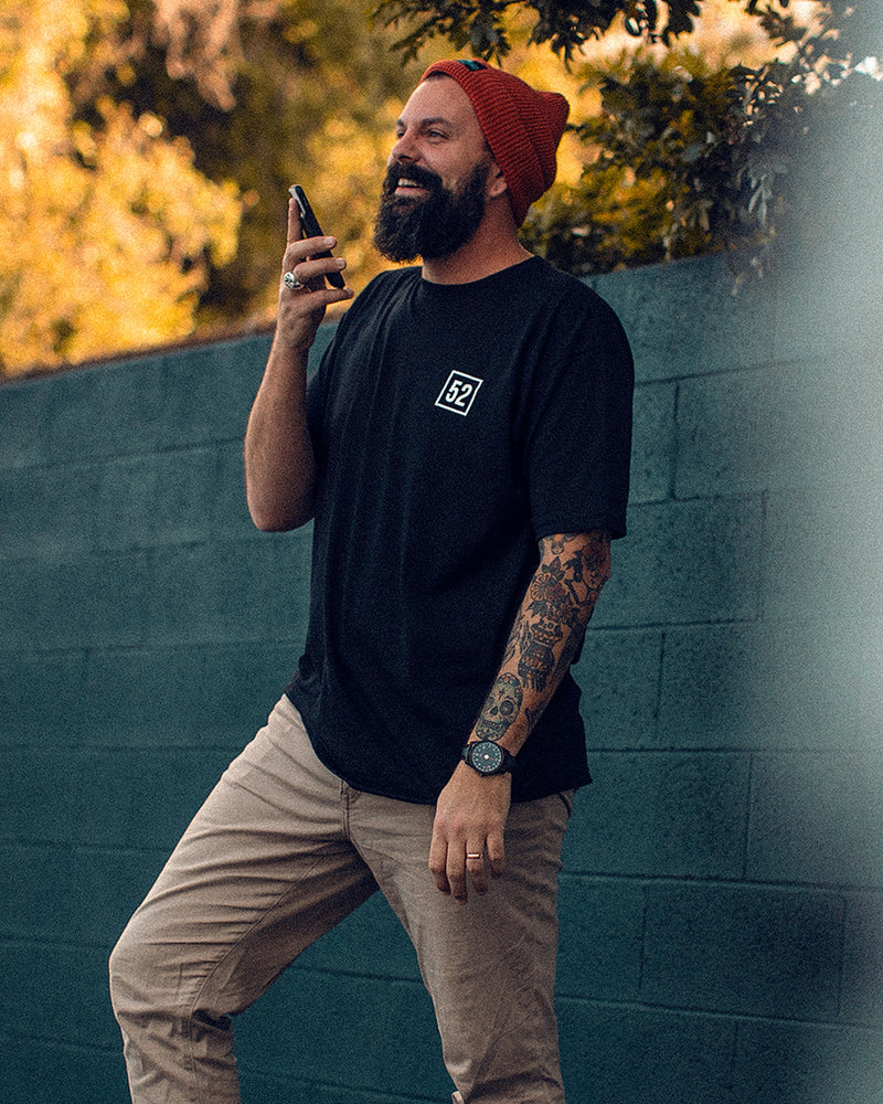 Fifteen52 T-shirt (black or white)