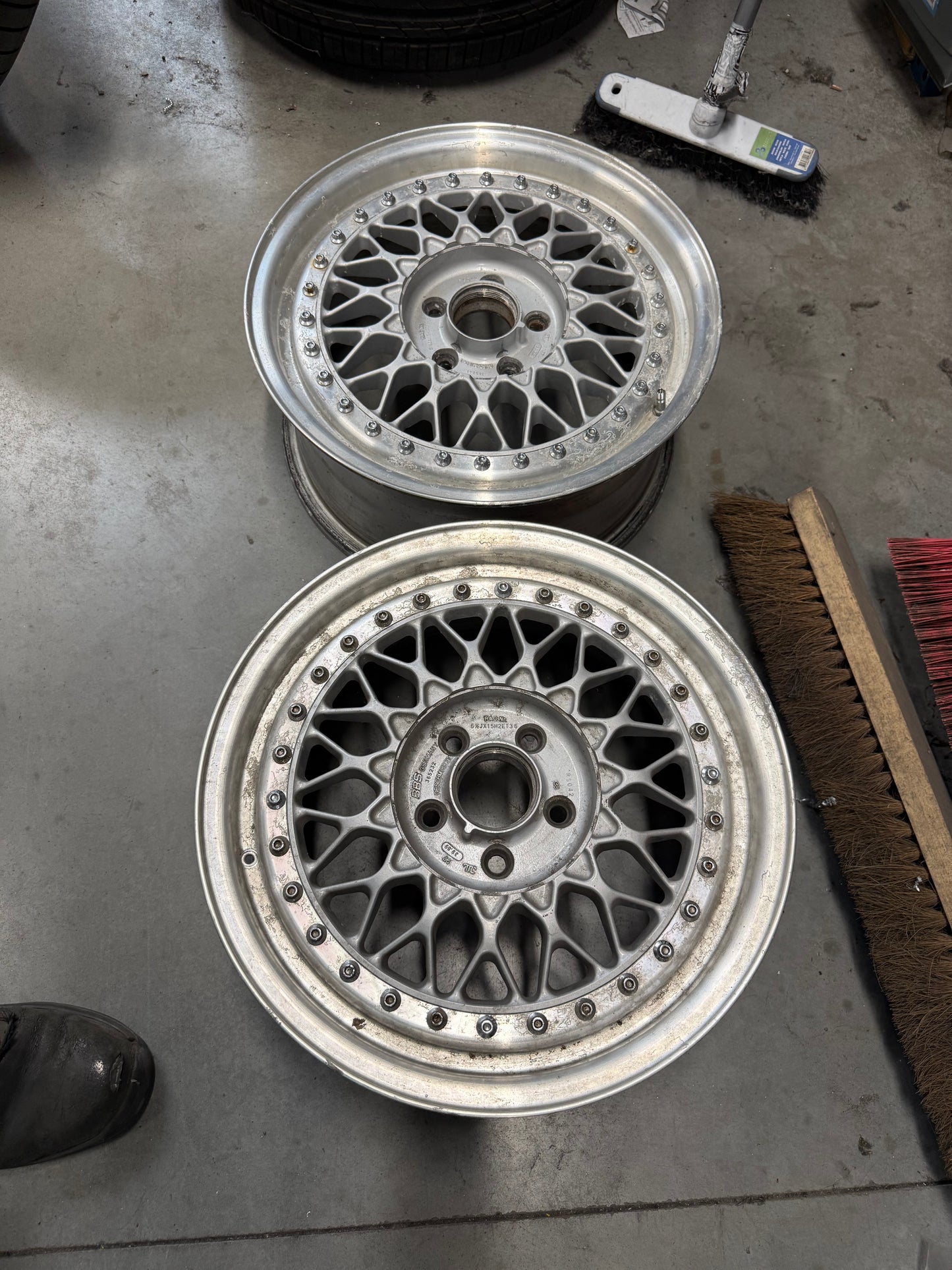 Pair of BBS RS042