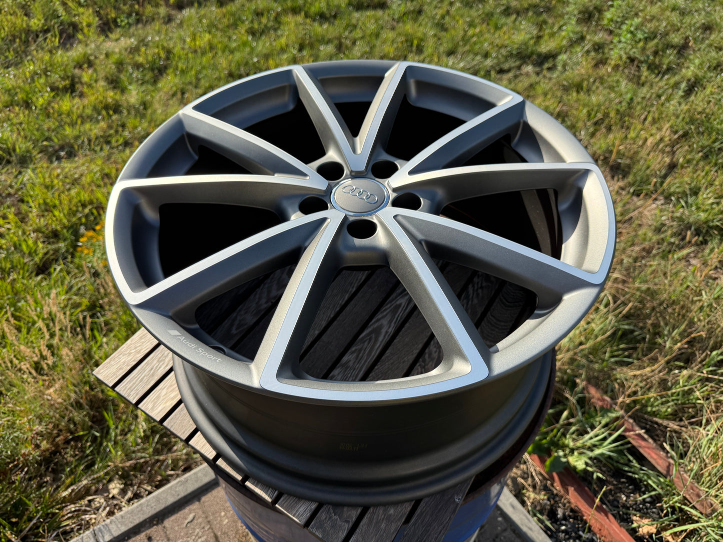 20” Original Audi TT Sport 5x112 wheels ( TTS TTRS )