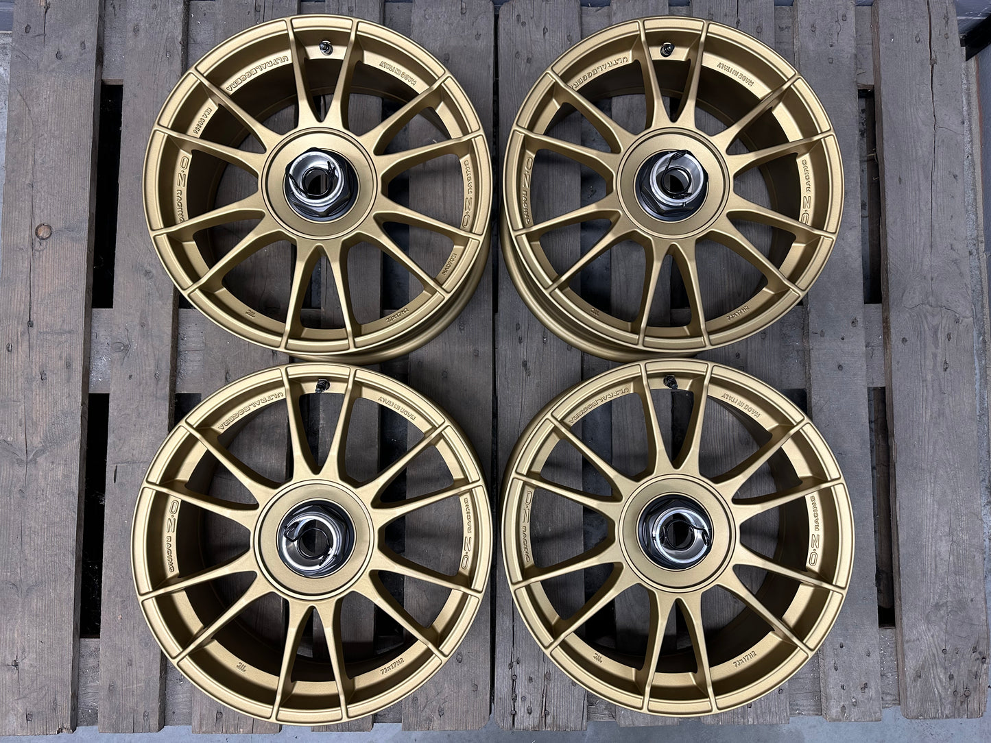 17” Oz Ultraleggera 4x100 wheels