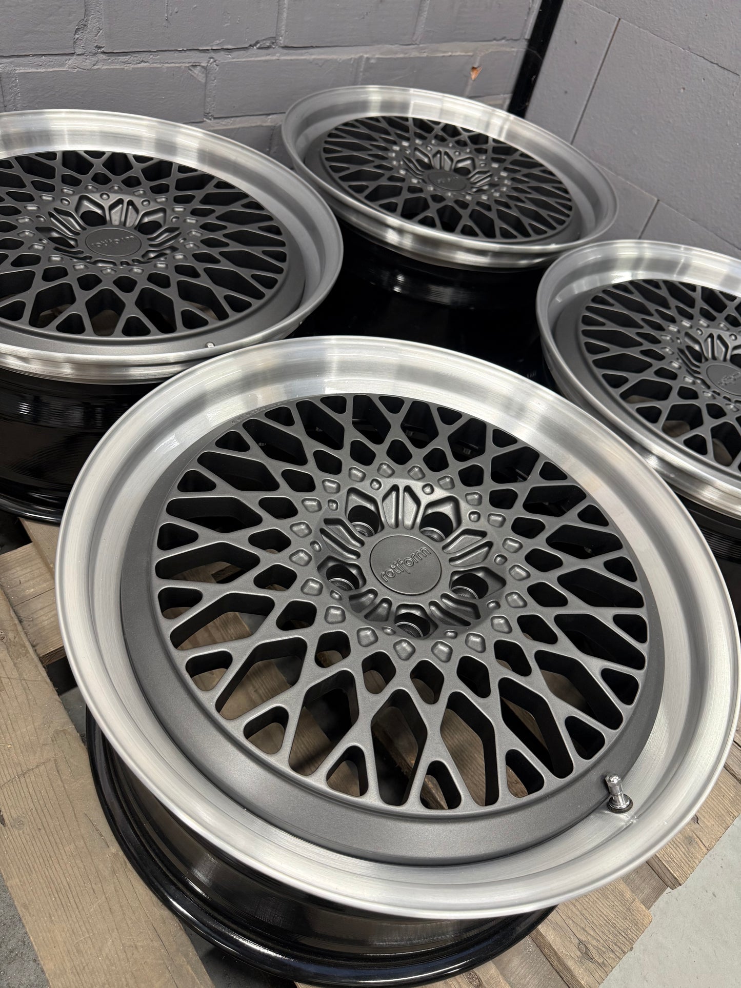 19” Rotiform LHR Forged 5x112 wheels
