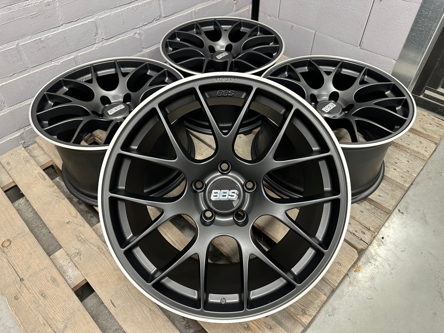 18” BBS RE1243 Motorsport 5x120 wheels ( BMW M3 GT4 )