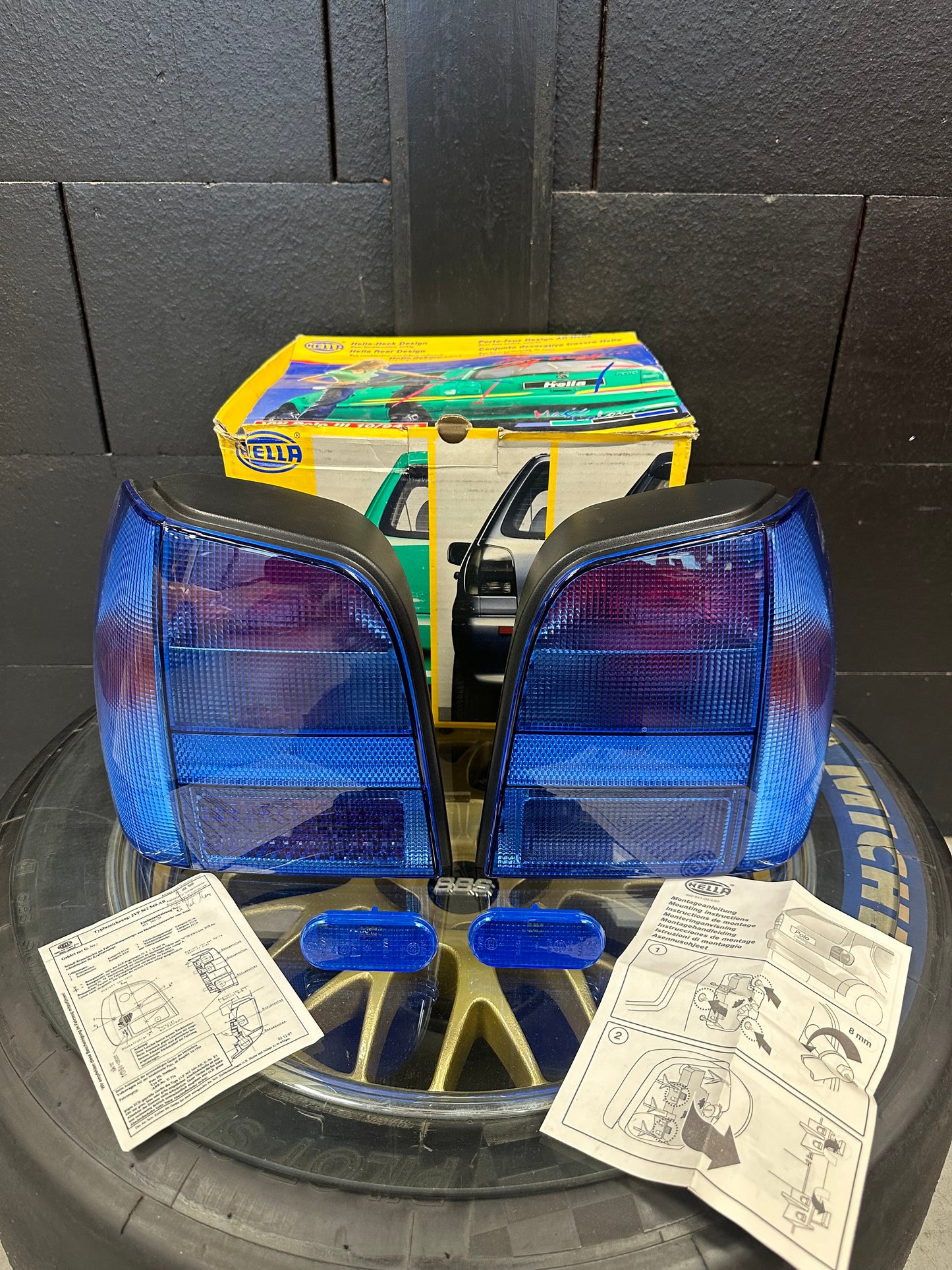 Hella Magic Colour Blue Polo 6n taillights