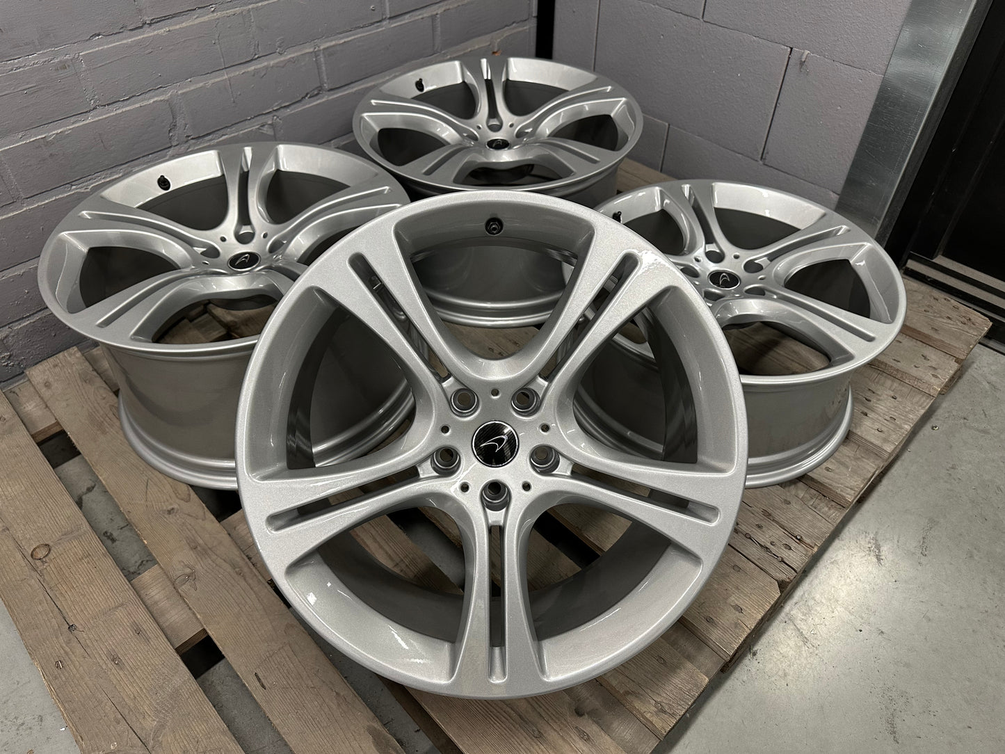 Original McLaren MP4-12C Wheelset 19” 20”