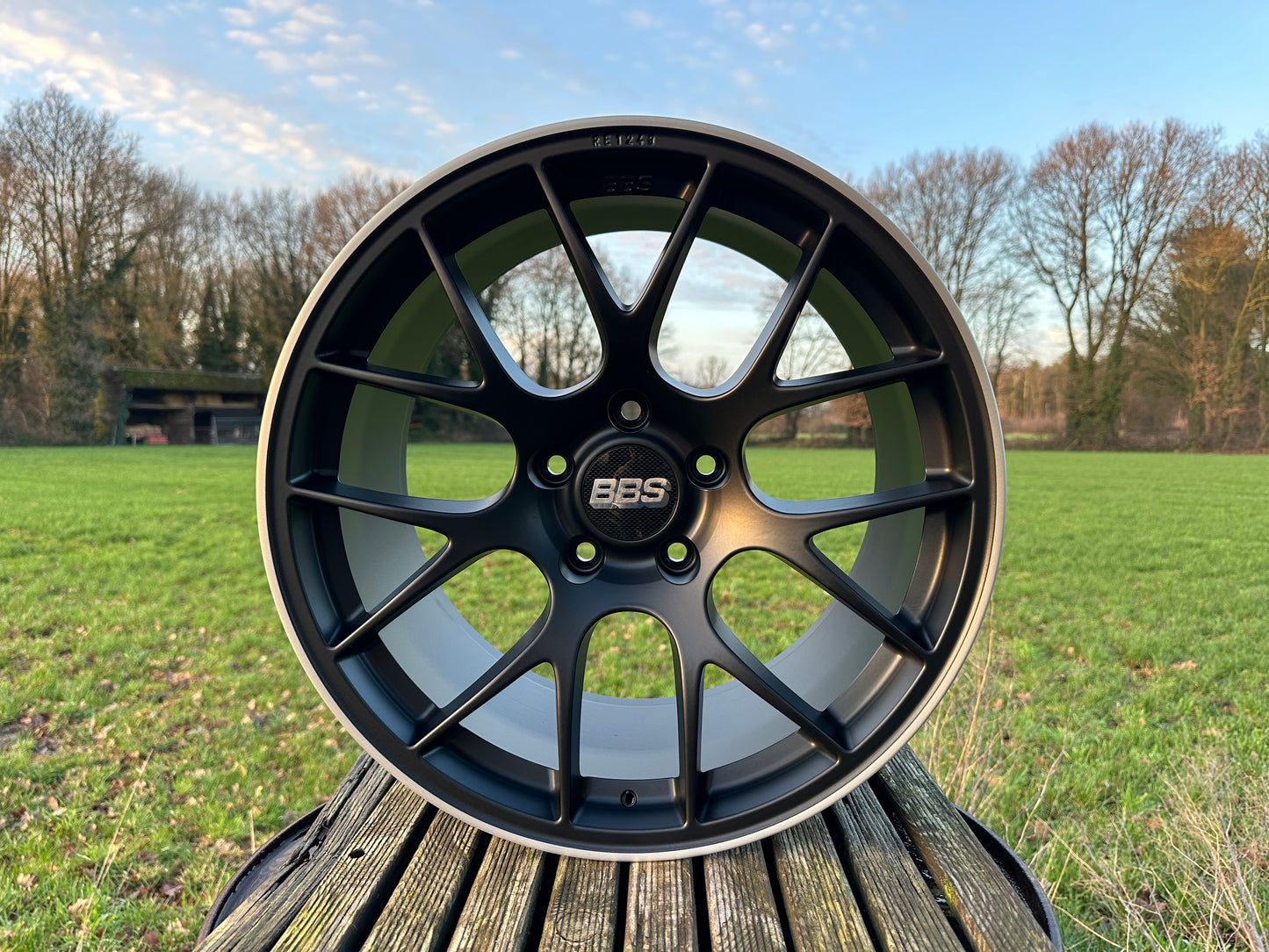 18” BBS RE1243 Motorsport 5x120 wheels ( BMW M3 GT4 )