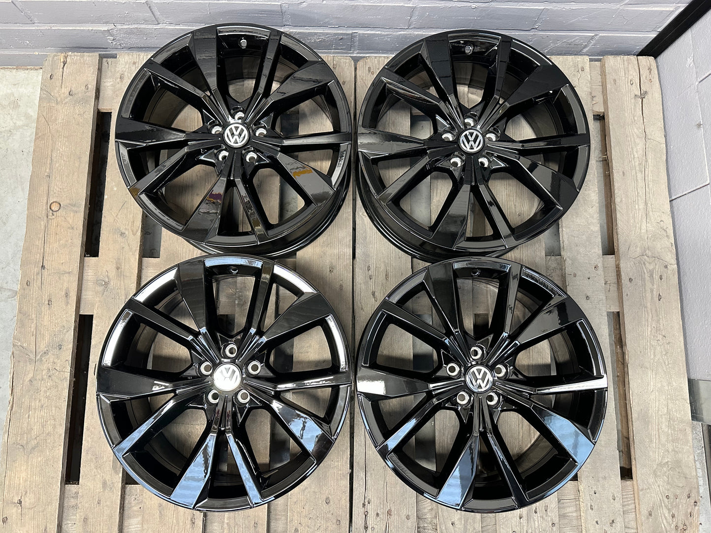 18” Vw Misano 5x100 wheels