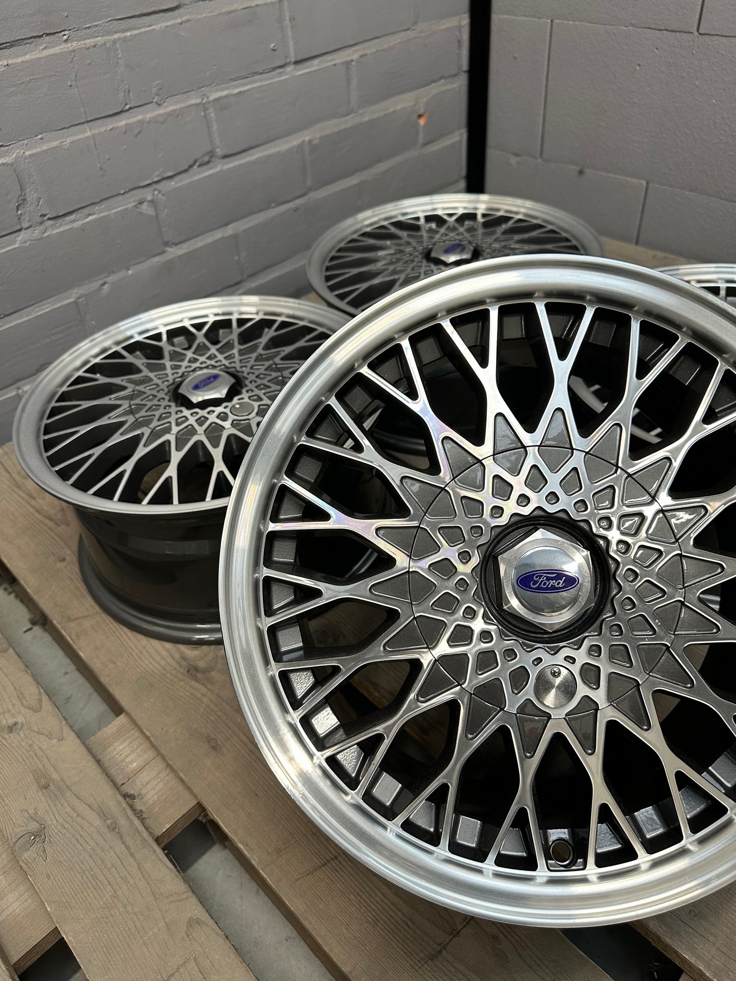 15” Ford Sierra Cosworth 4x108 wheels