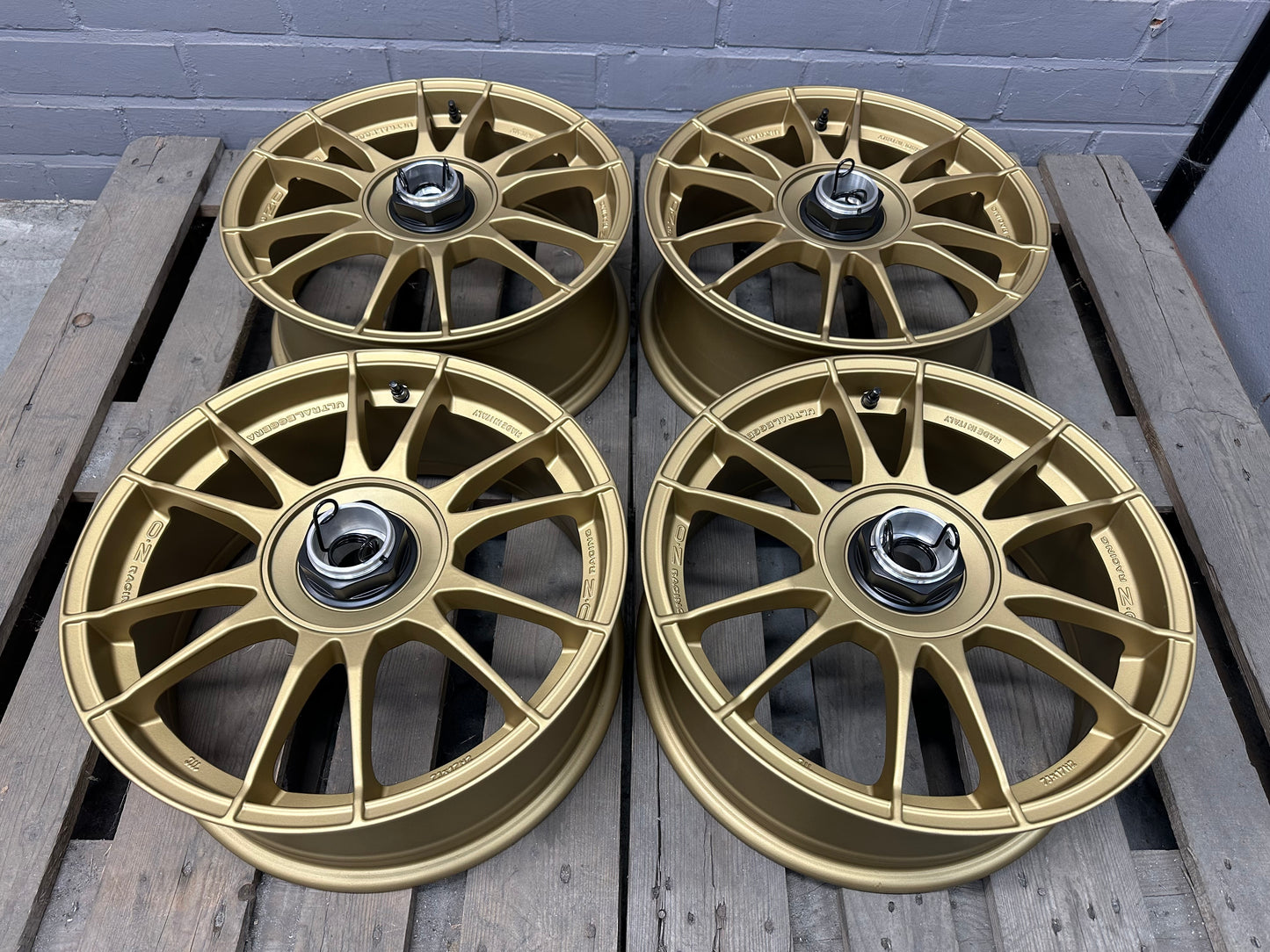 17” Oz Ultraleggera 4x100 wheels