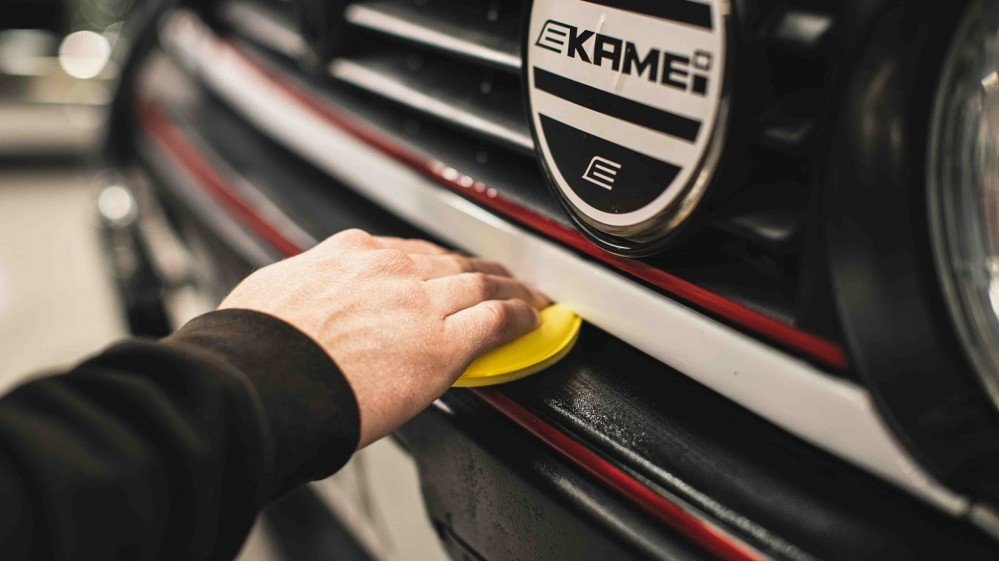 Revive Trim Dressing