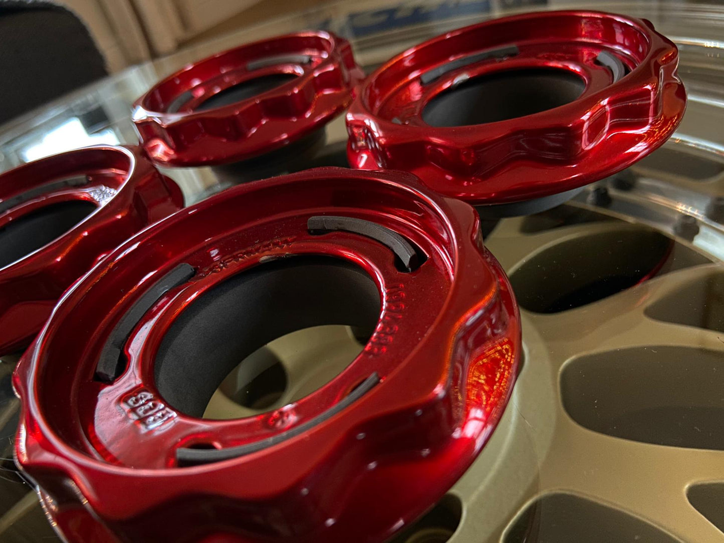 BBS RC / RS2 Hex nut centercaps ( Candy Red )