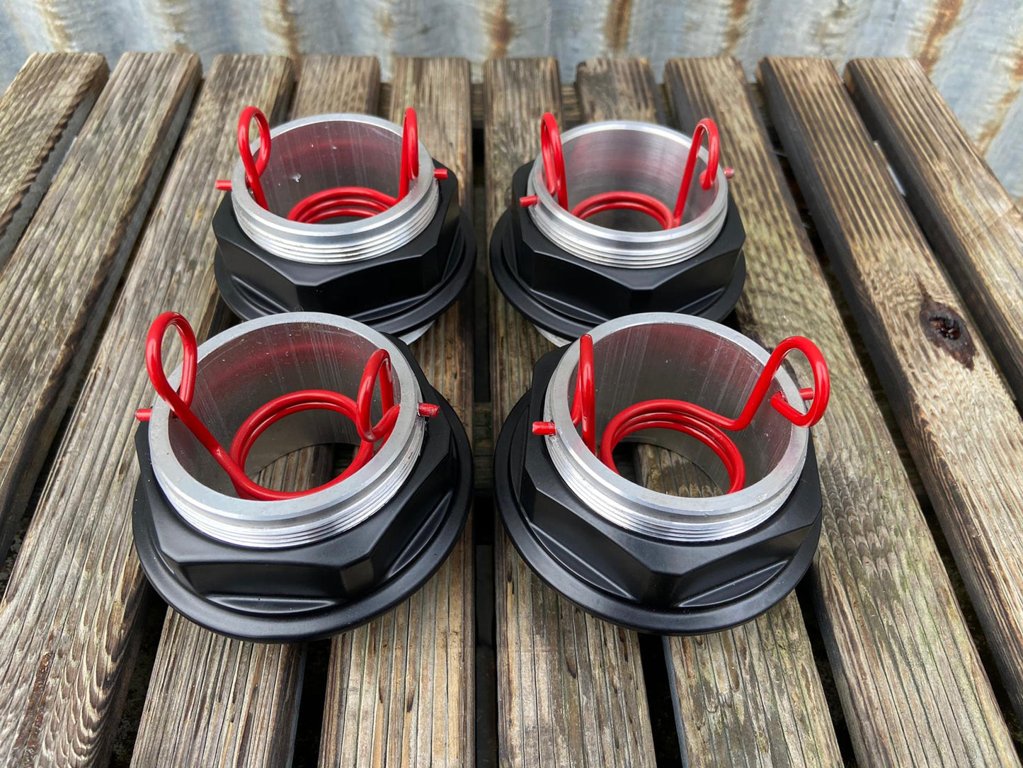 Centerlock look hex nuts for Rotiform