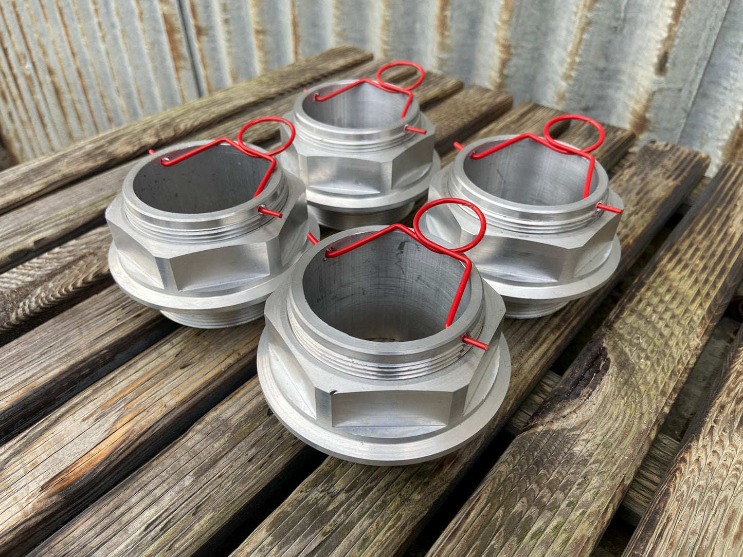 Centerlock look hex nuts for Rotiform