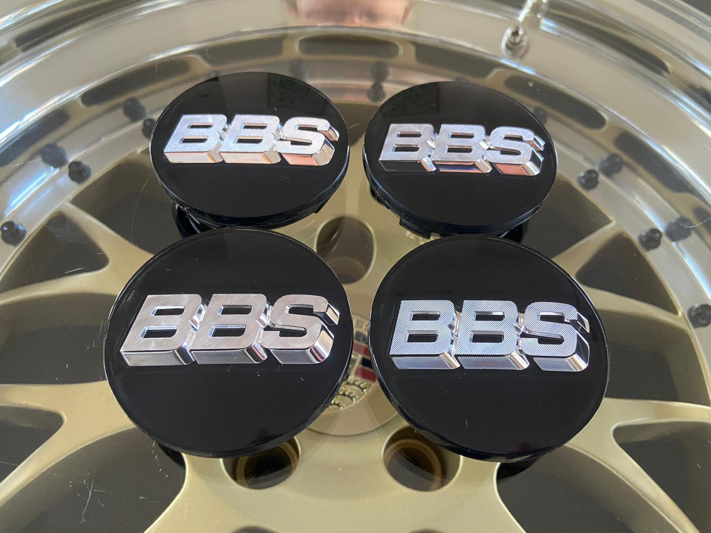 BBS 70.6mm Clickring Black / Chrome Centercaps Badges Logos
