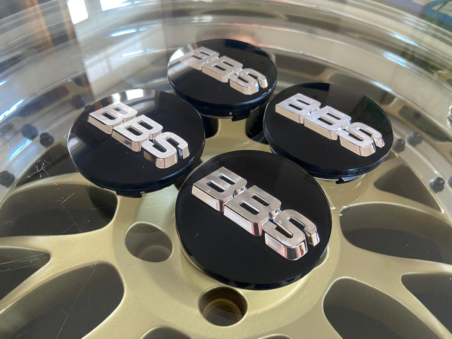 BBS 70.6mm Clickring Black / Chrome Centercaps Badges Logos
