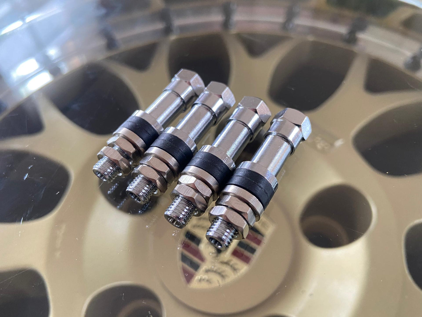 6mm Wheel Rim valve / Ventiel