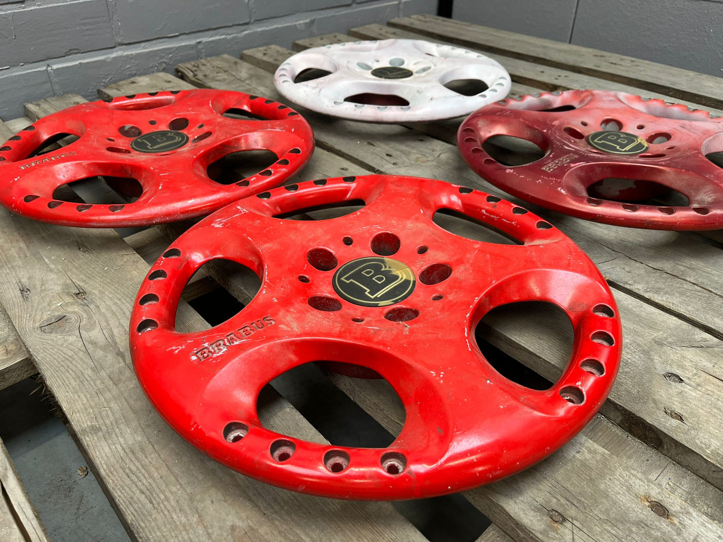 Brabus Monoblock IV Wheel Centers ( Oz Amg 4 )