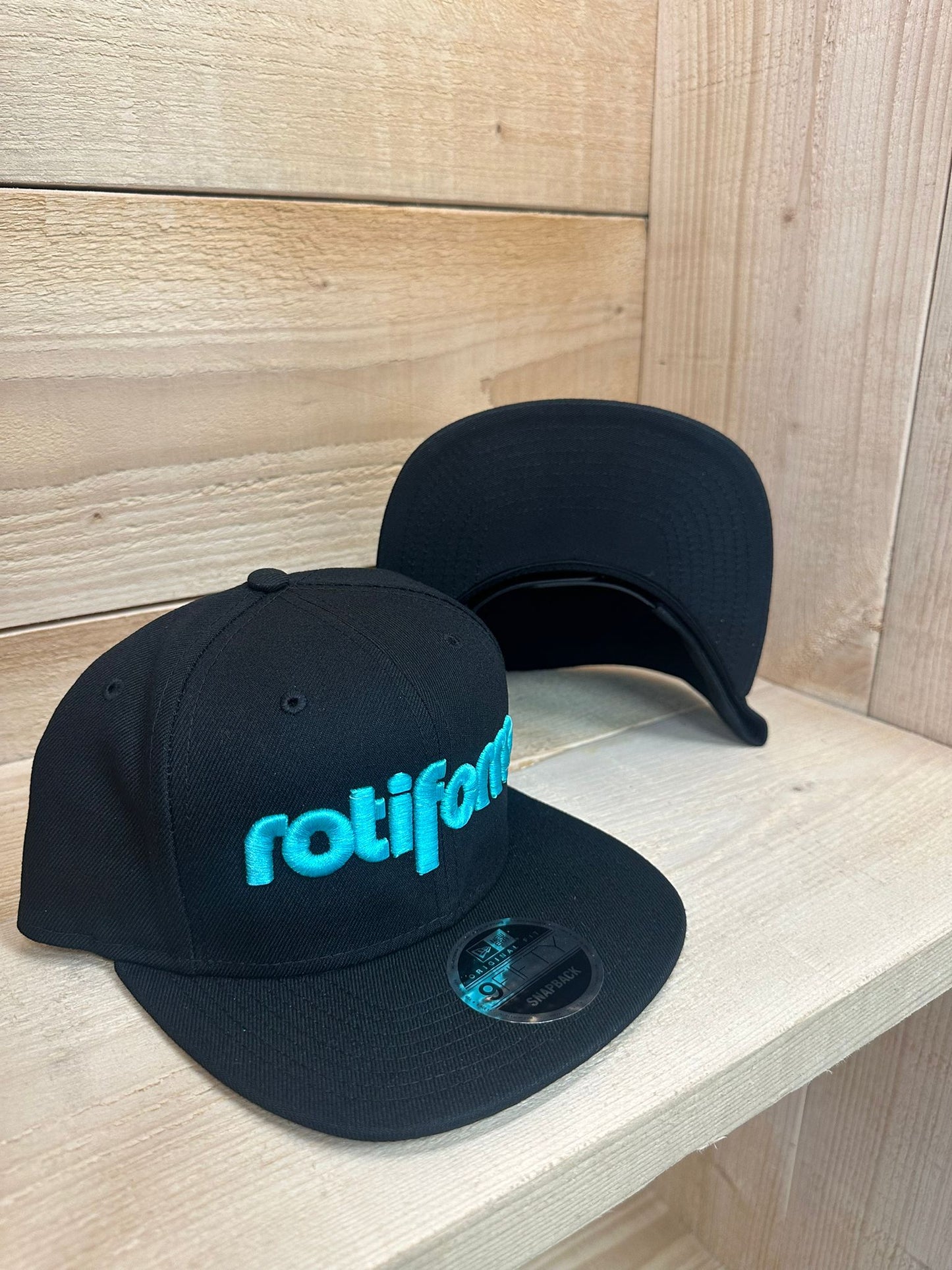 Rotiform Snapback Logo Black/Blue