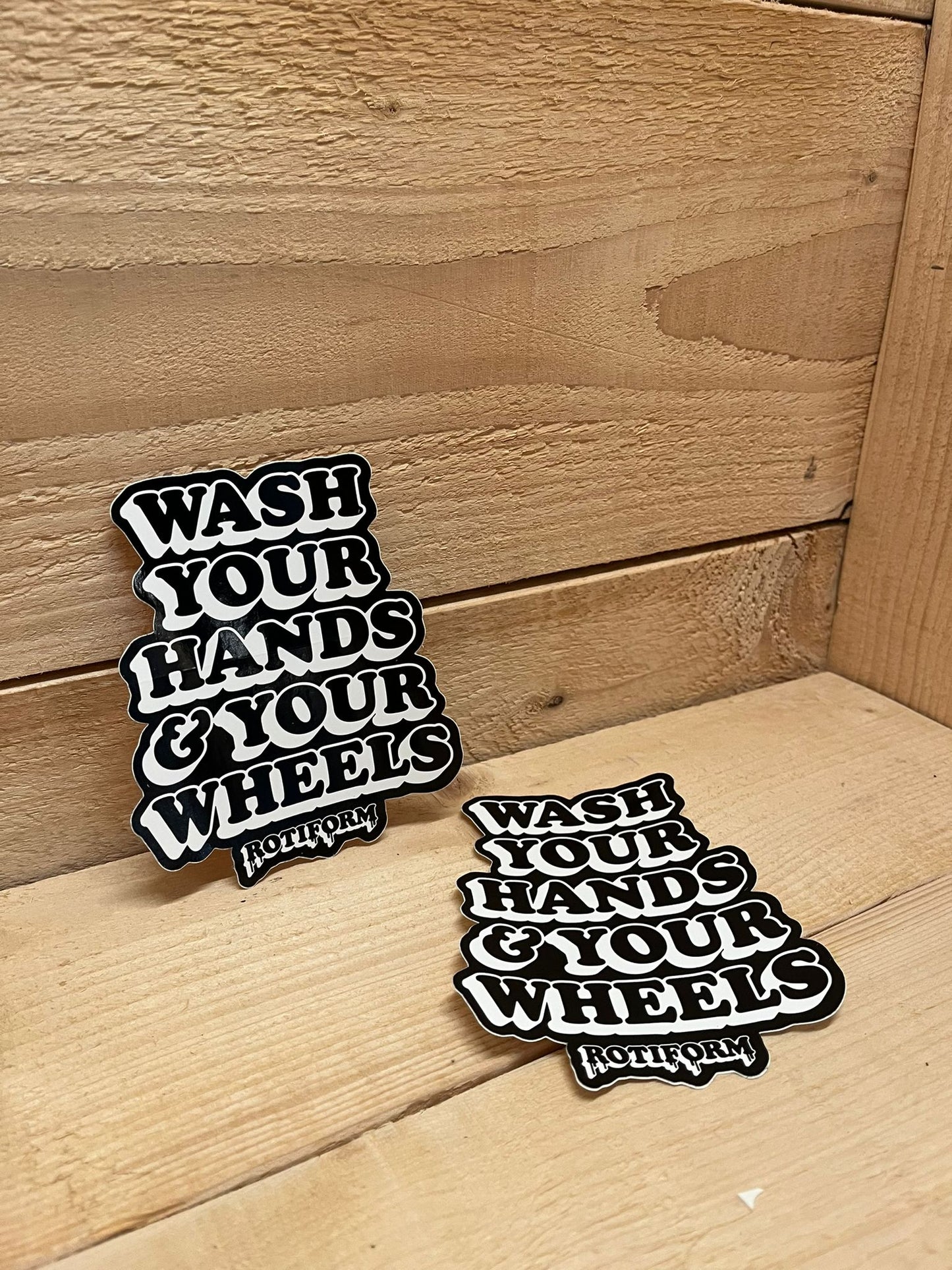 Rotiform sticker 'Wash your hands & wheels'