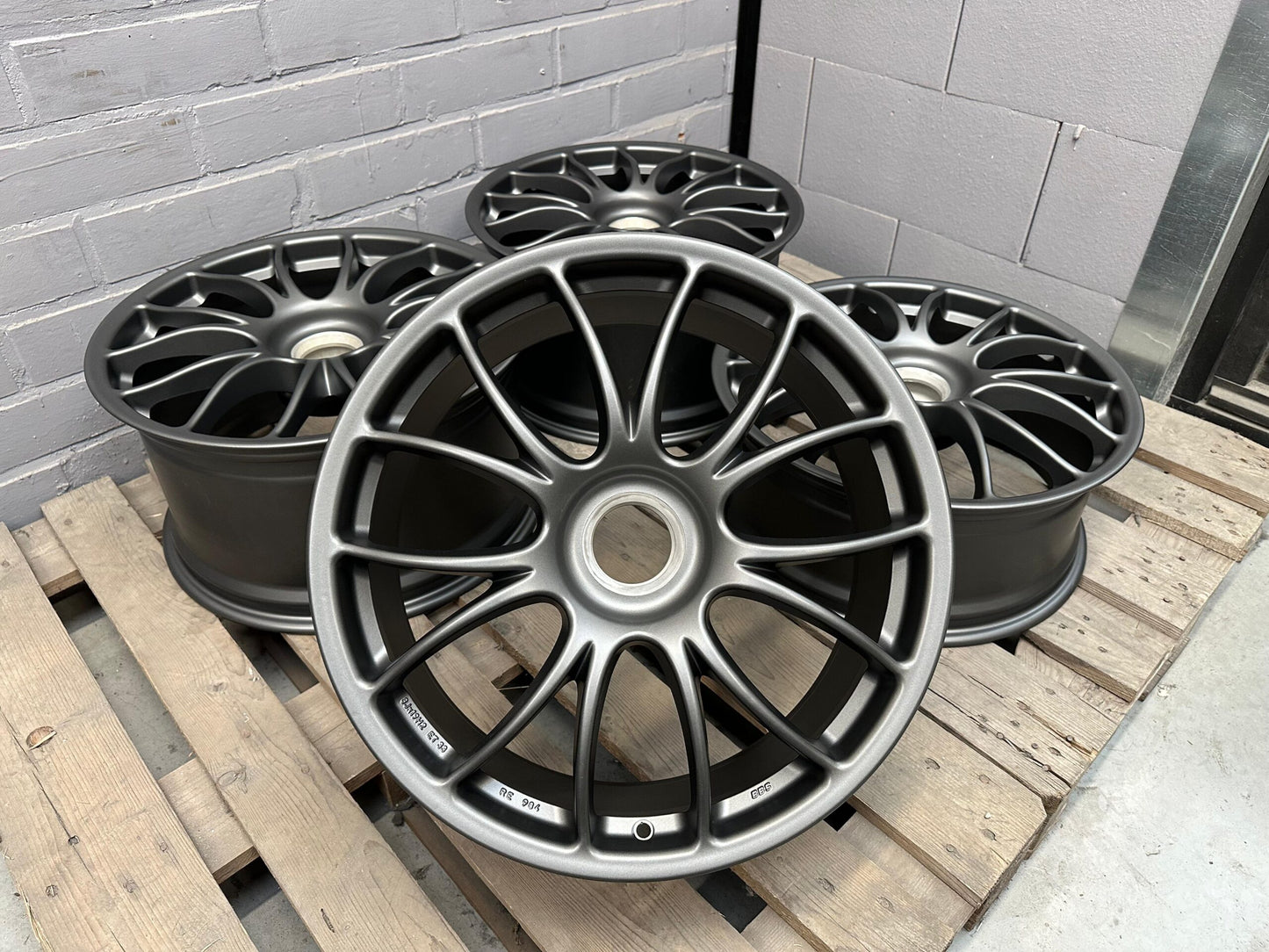 19″ Ferrari F430 Challenge wheels (BBS Motorsport)