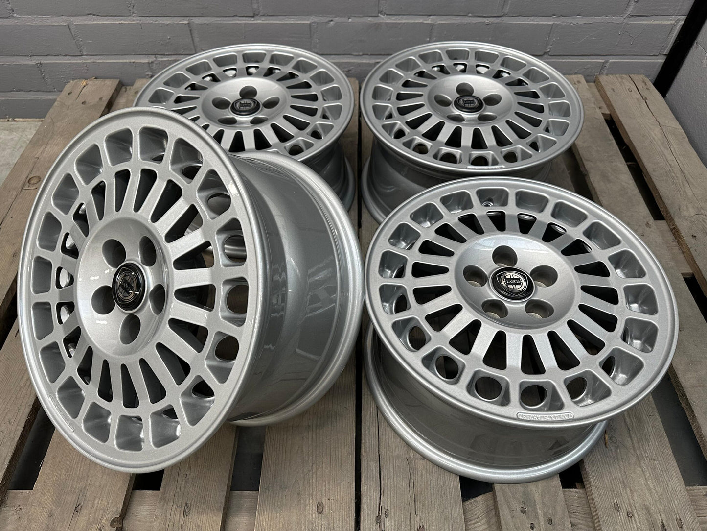 15" Lancia Delta Integrale wheels ( Speedline SL633 )