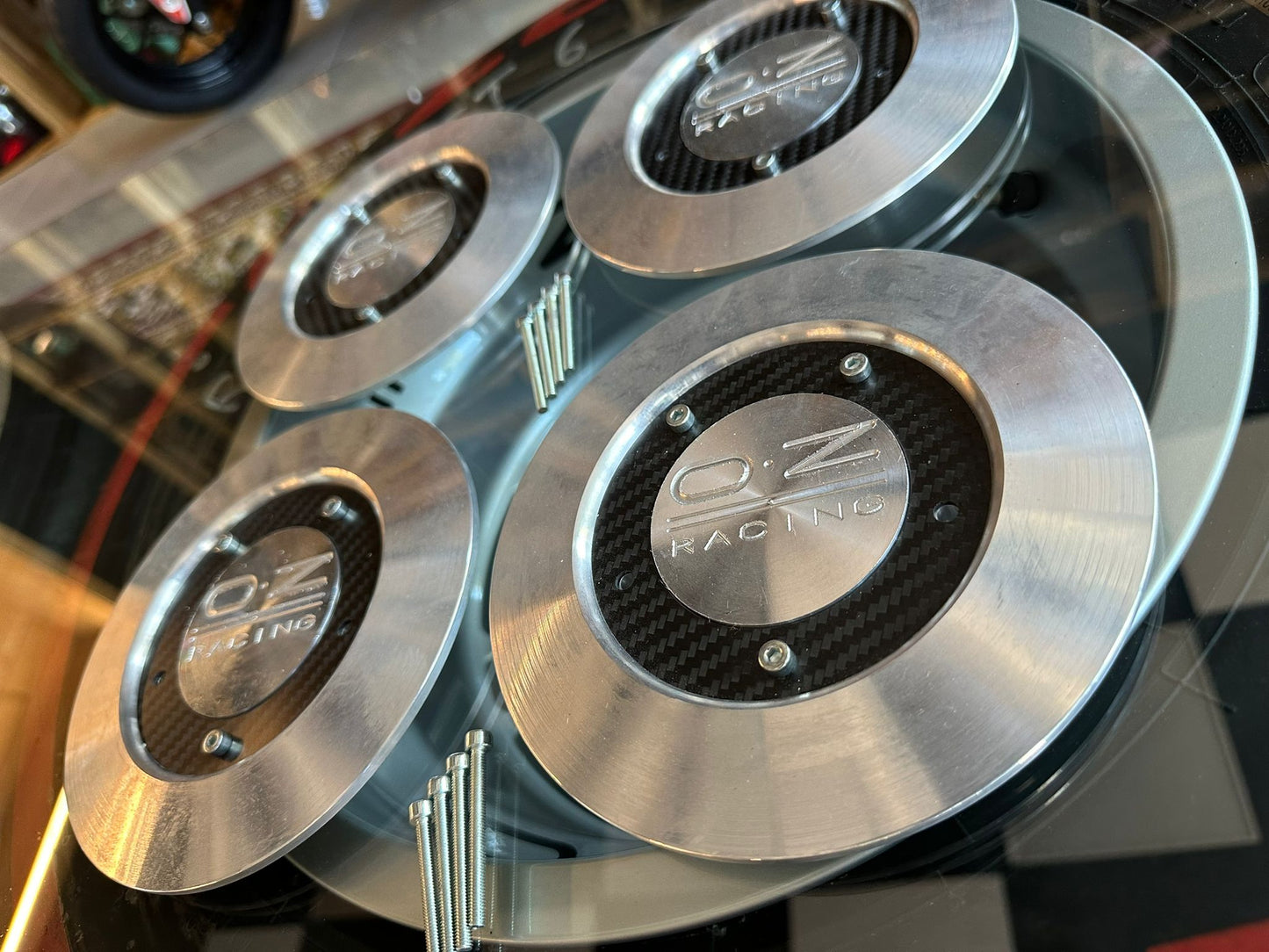 Oz Racing Futura M298 Centercaps caps Wheel