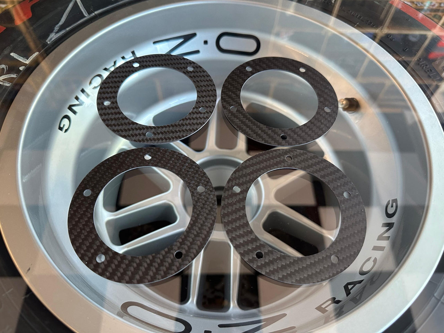 Oz Racing Carbon rings ( Futura Cygnus ... )