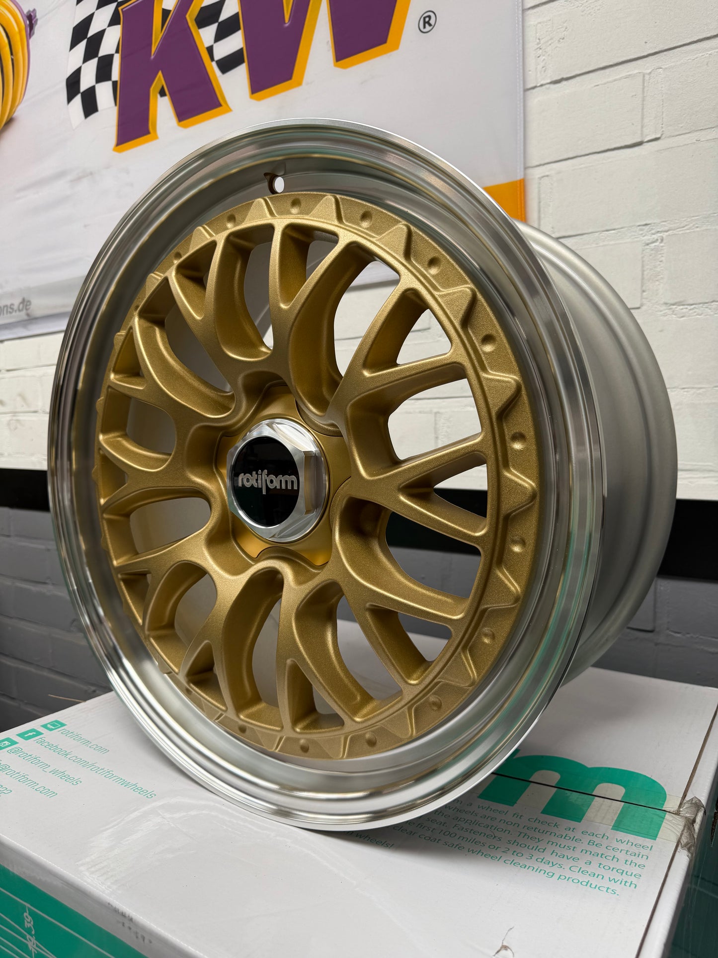 19” Rotiform LSR 5x112 wheels