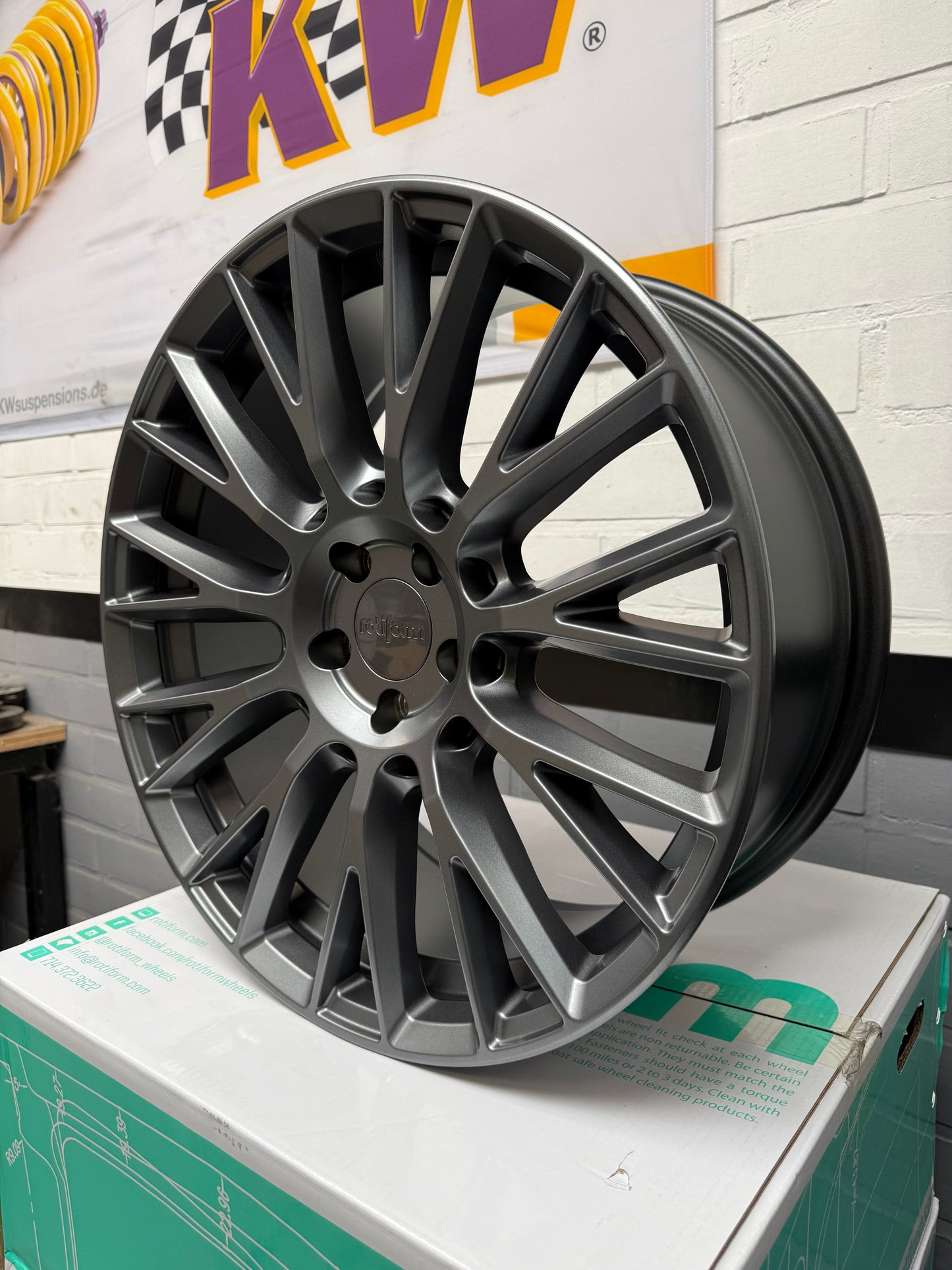 20” Rotiform LSE 5x112 wheels