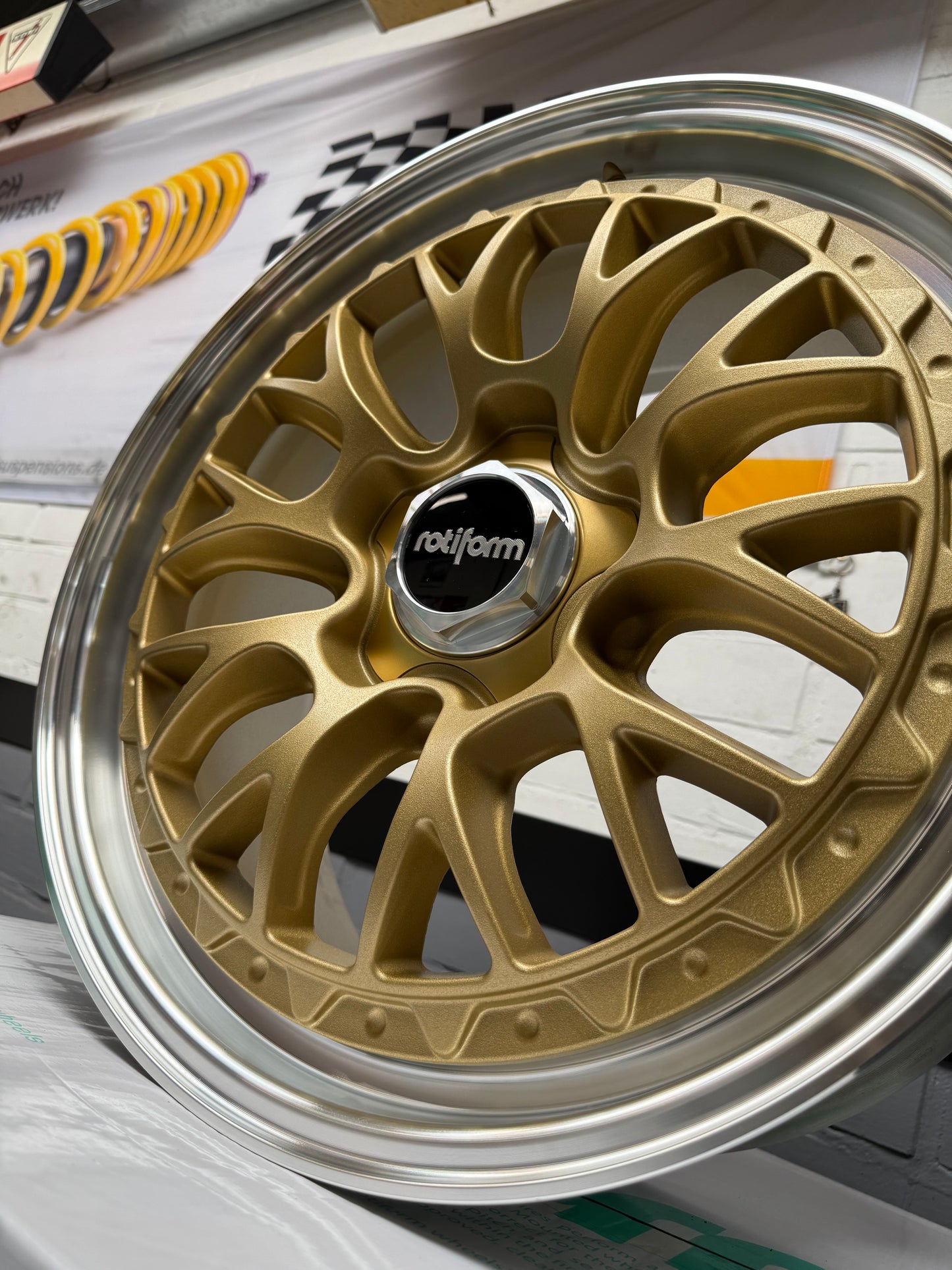 19” Rotiform LSR 5x112 wheels