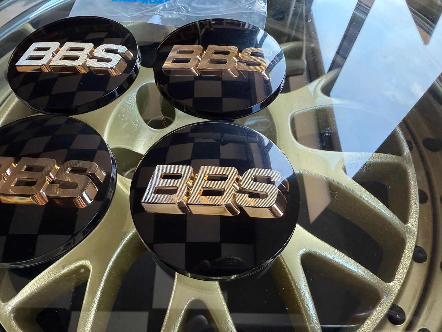BBS 70.6mm Black / Gold Centercaps Badges Logos