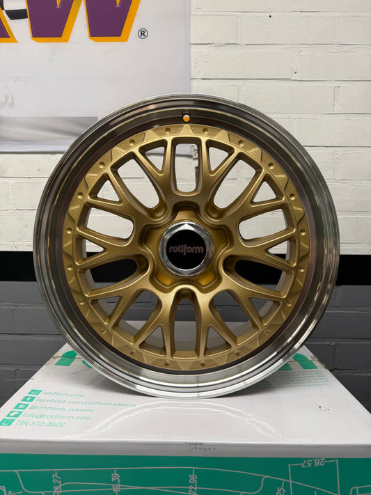 19” Rotiform LSR 5x112 wheels
