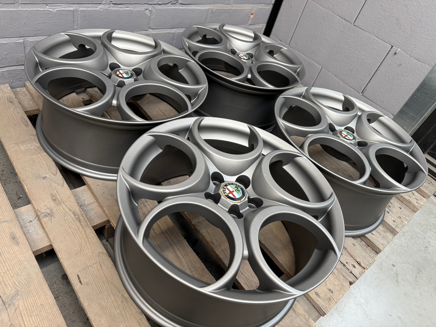 19” Alfa Romeo Prodrive 5x100 wheels ( Brera S )