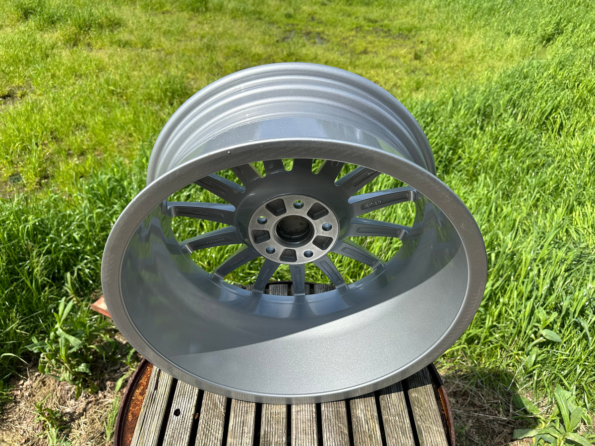 18” Original Audi A4 DTM 5x112 wheels ( S4 B7 )