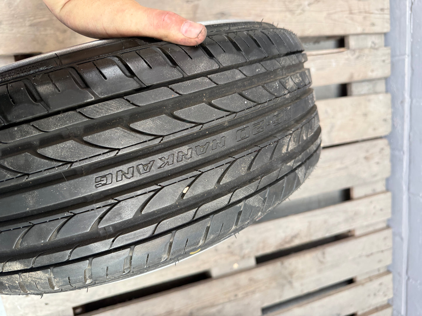17” Oz Superturismo 4x100 wheels ( Nankang 185/35r17 )