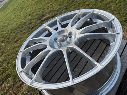 18” Oz Ultraleggera 4x100 wheels