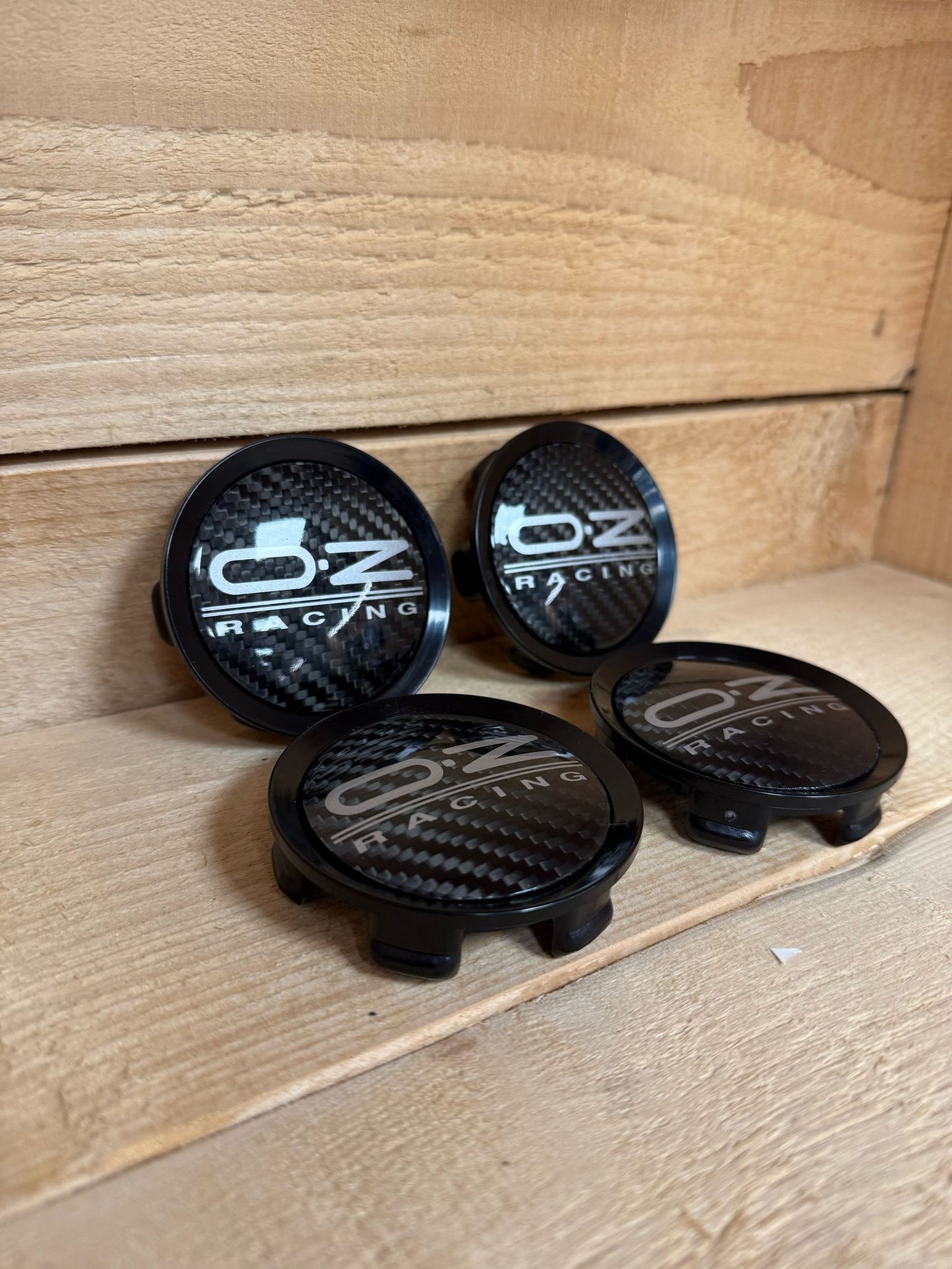Oz Racing centercaps (M608C) black