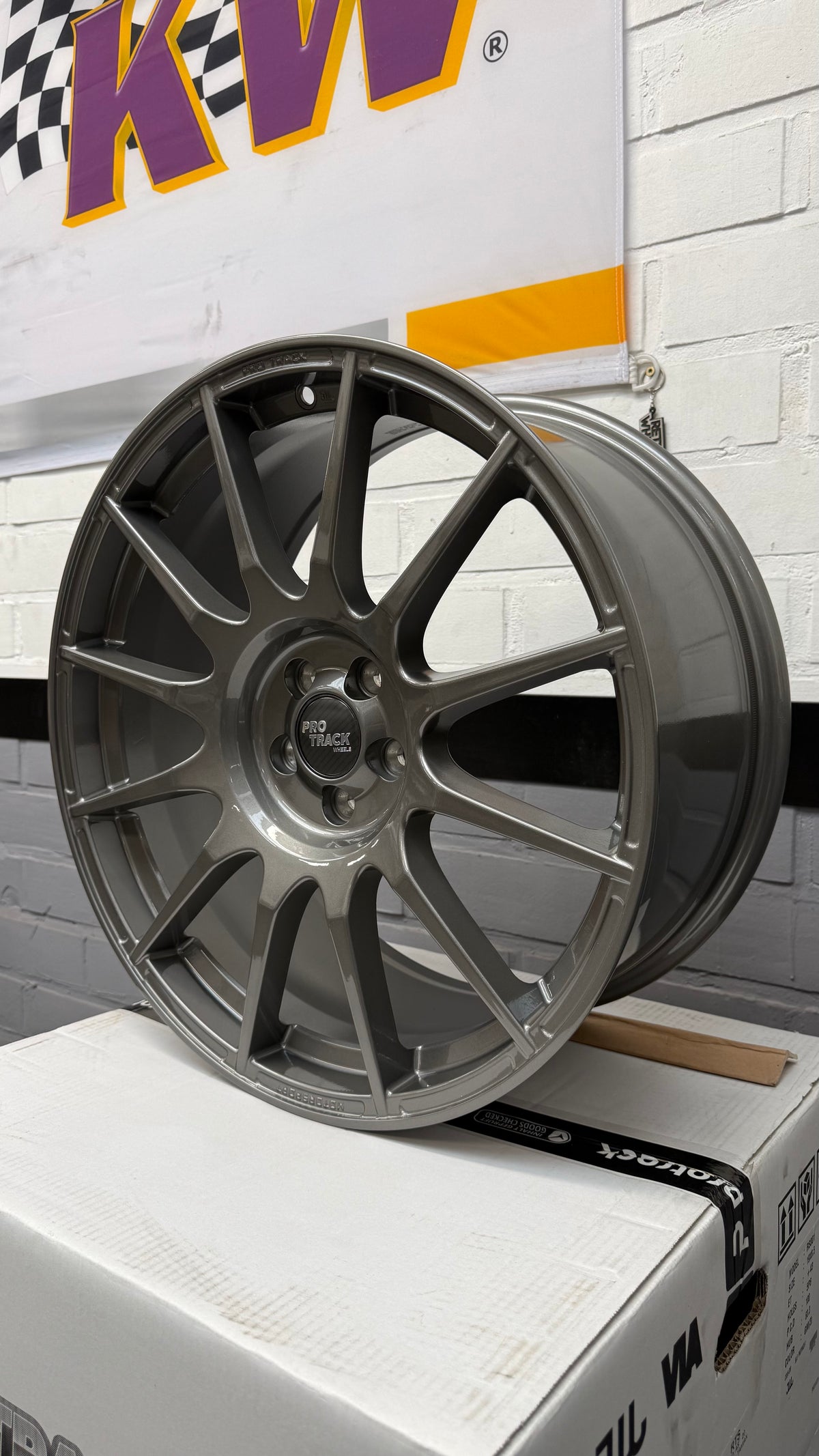 19” Protrack One 5x100 wheels