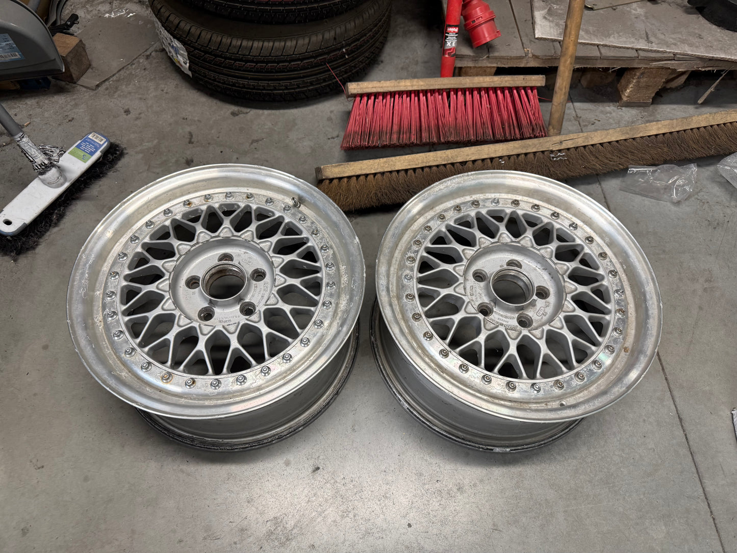 Pair of BBS RS042