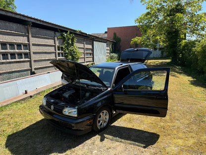 1997 Volkswagen Golf 2.0 GTI ( USA )