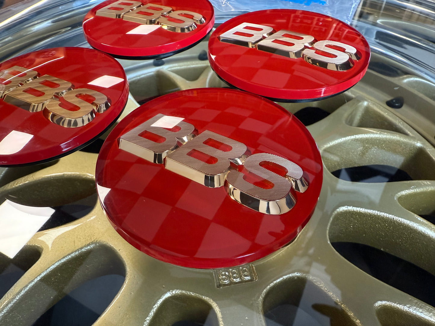 BBS 80mm Red / Black 3D Centercaps Badges Logos
