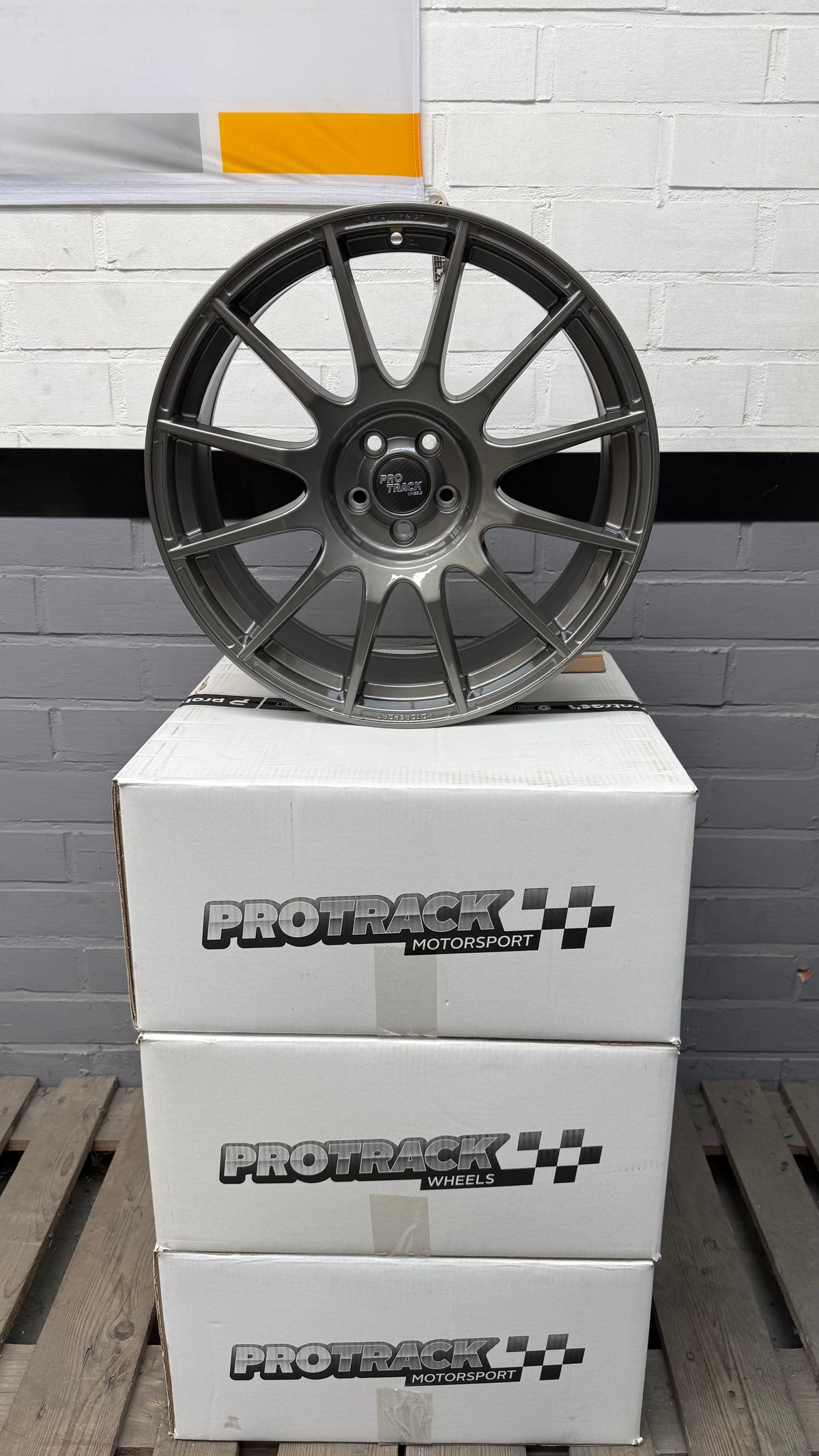 19” Protrack One 5x100 wheels