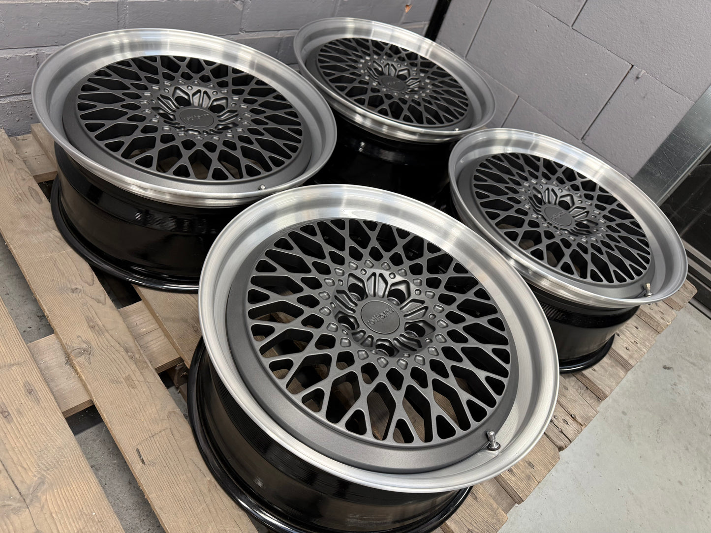 19” Rotiform LHR Forged 5x112 wheels