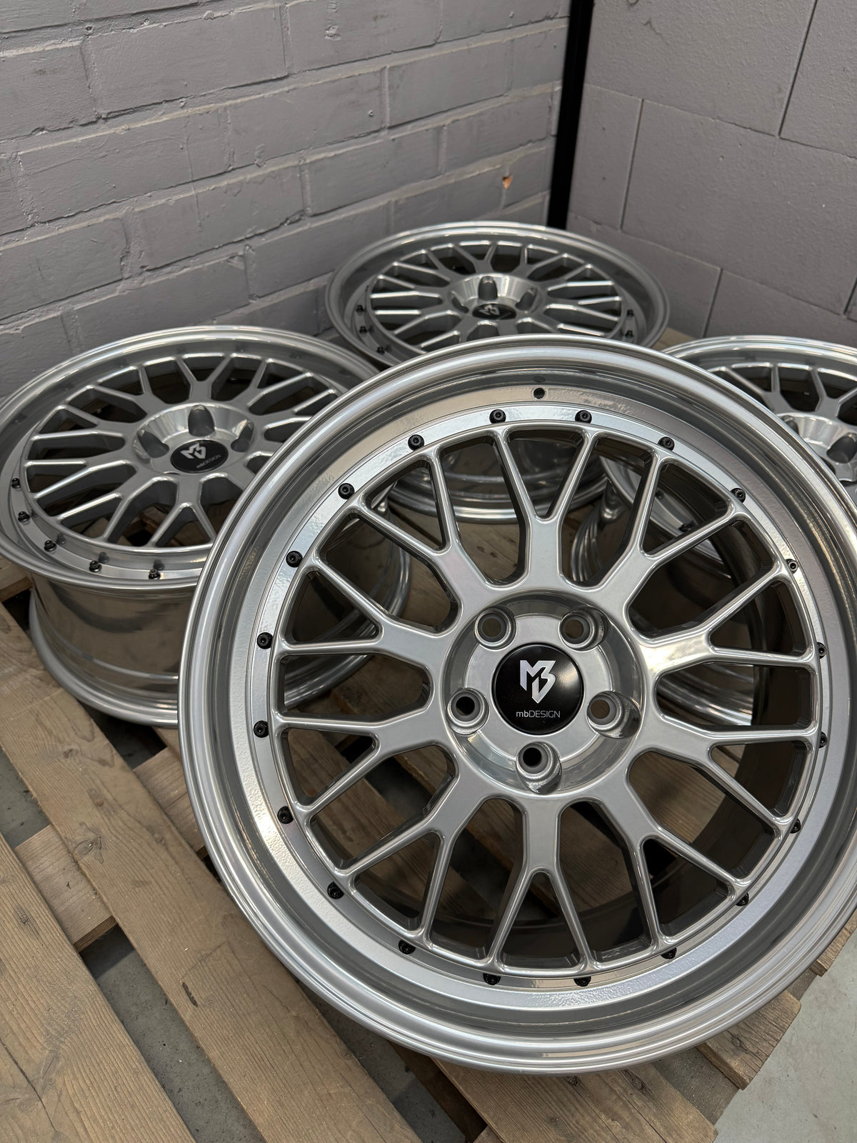 19” Mb Design Lv1 5x112 wheels